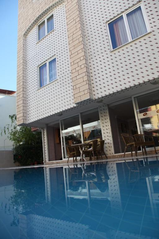 Otel Otel Guenduez *