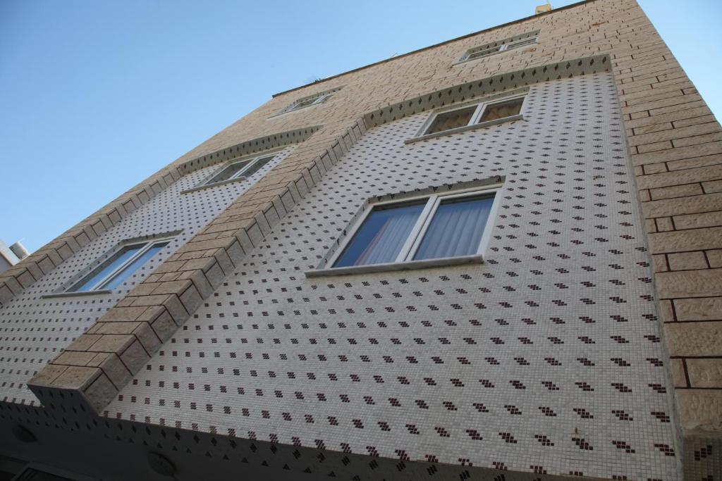 Otel Otel Guenduez